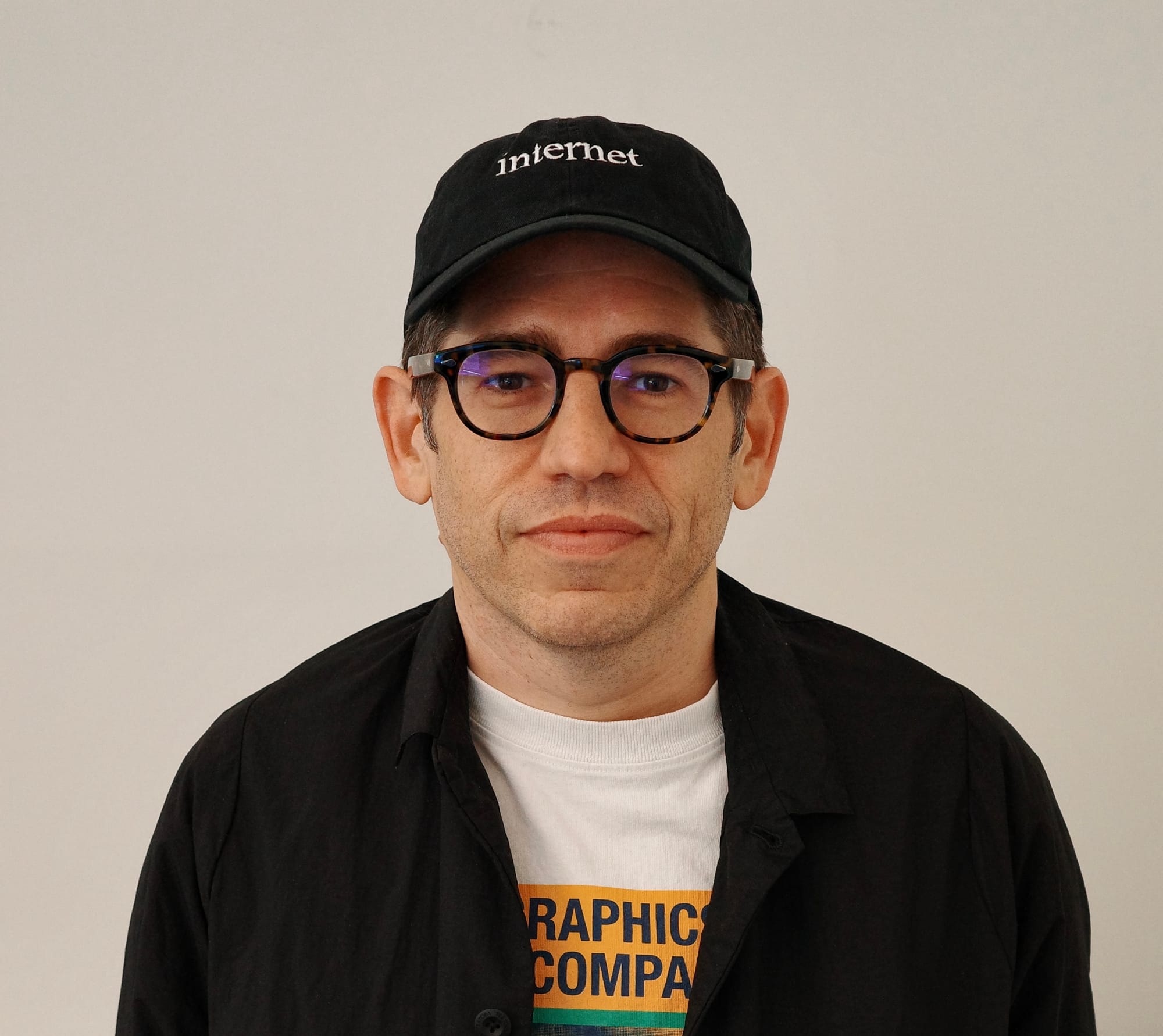 Writer and entrepreneur supporting creative people